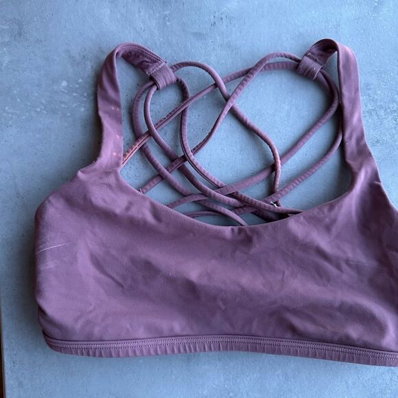 Lululemon sports bra - Picture 2 of 9